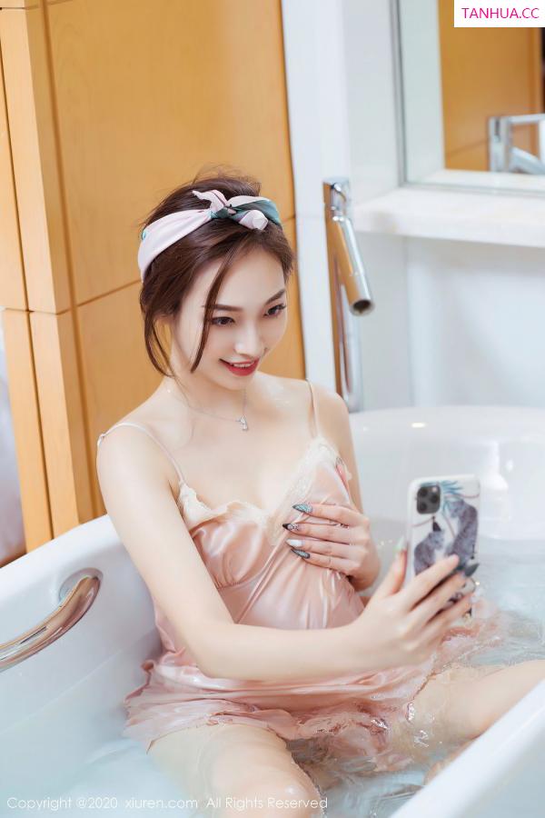郑颖姗  [XiuRen]高清写真图 2020.11.19 No.2801 郑颖姗第8张图片